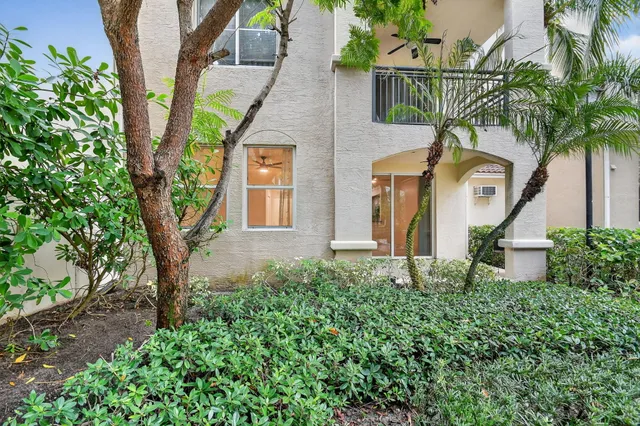 $1,950 | 1 Renaissance Way, Unit 116, Boynton Beach, FL 33426