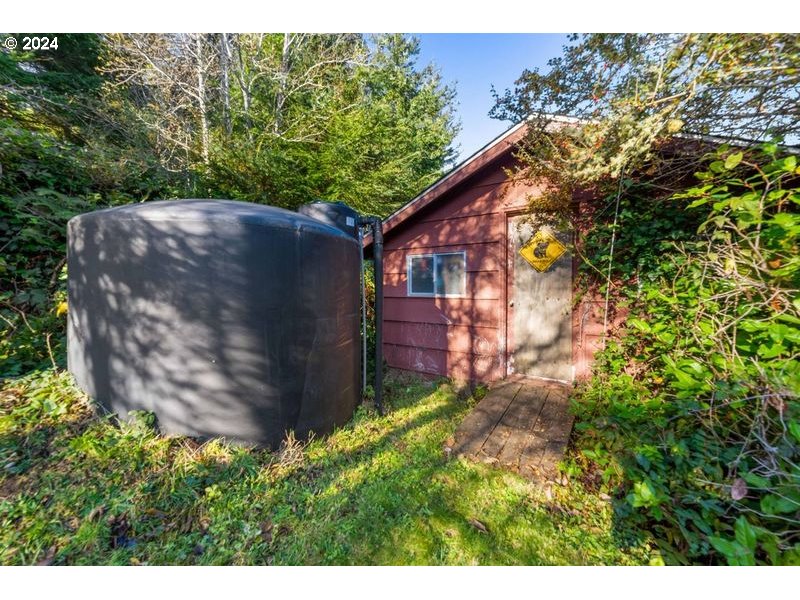 70830 Devore Arm Road Lakeside, OR 97449 - Photo 22 of 26 Gallery Image 22