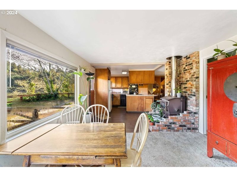 70830 Devore Arm Road Lakeside, OR 97449 - Photo 10 of 26 Dining Area