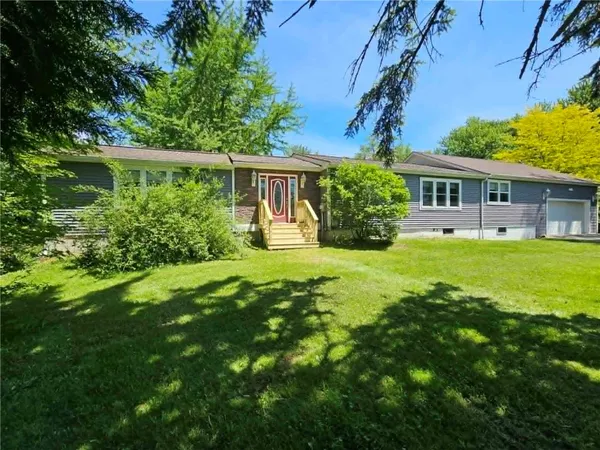 $299,900 | 7437 Quarry Road, Sodus, NY 14551