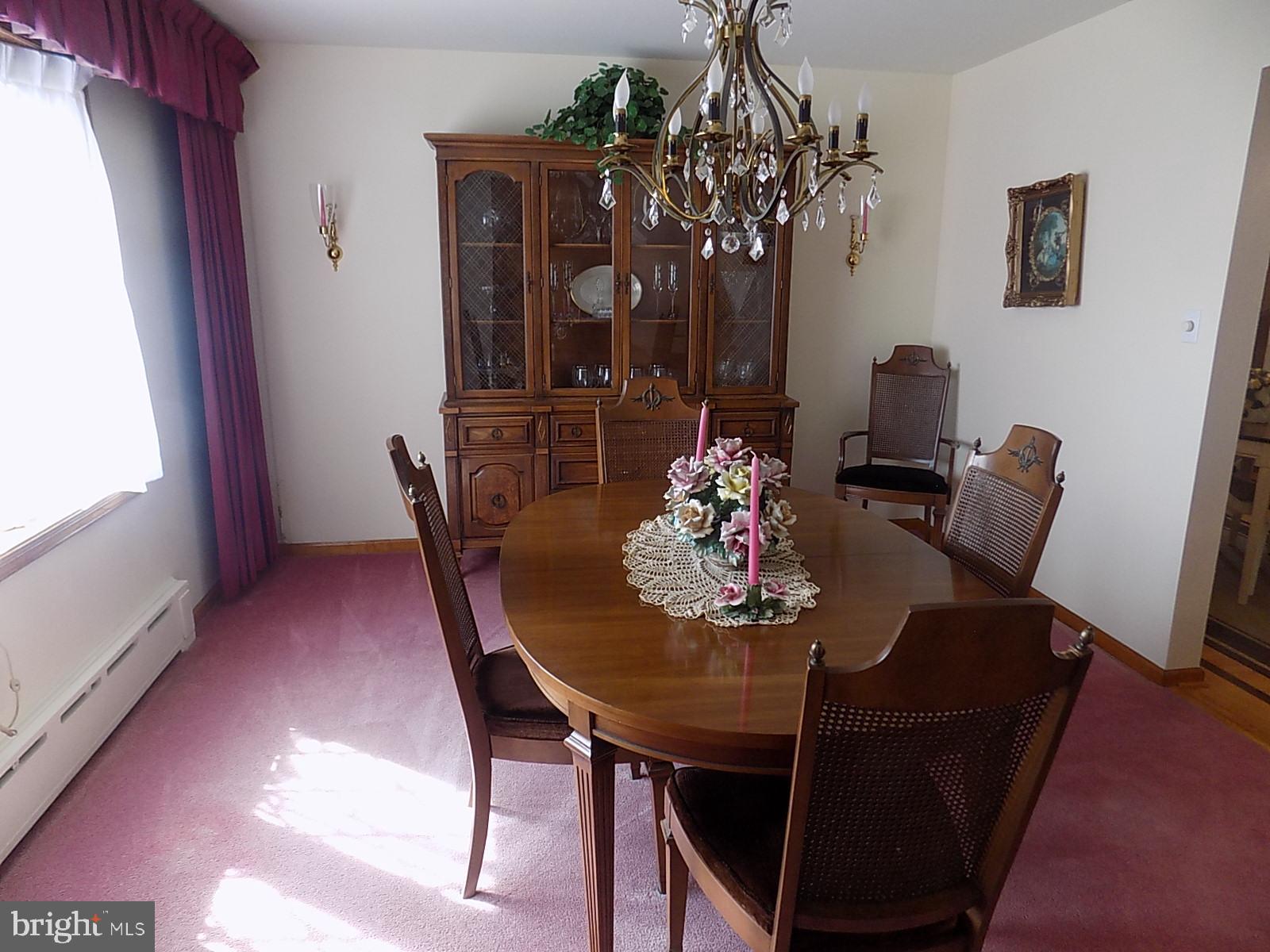 126 Walker Road Washington Crossing, PA 18977 - Photo 17 of 44 Formal Dining Area