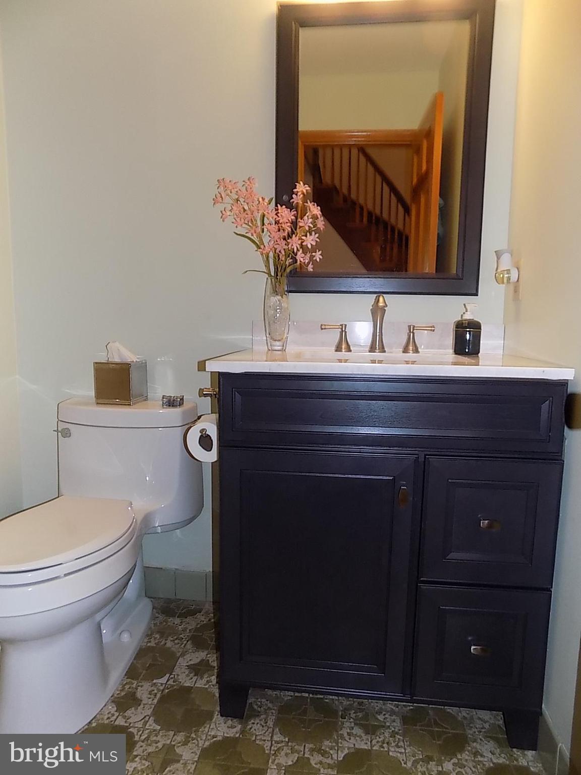 126 Walker Road Washington Crossing, PA 18977 - Photo 24 of 44 First Floor Powder Room
