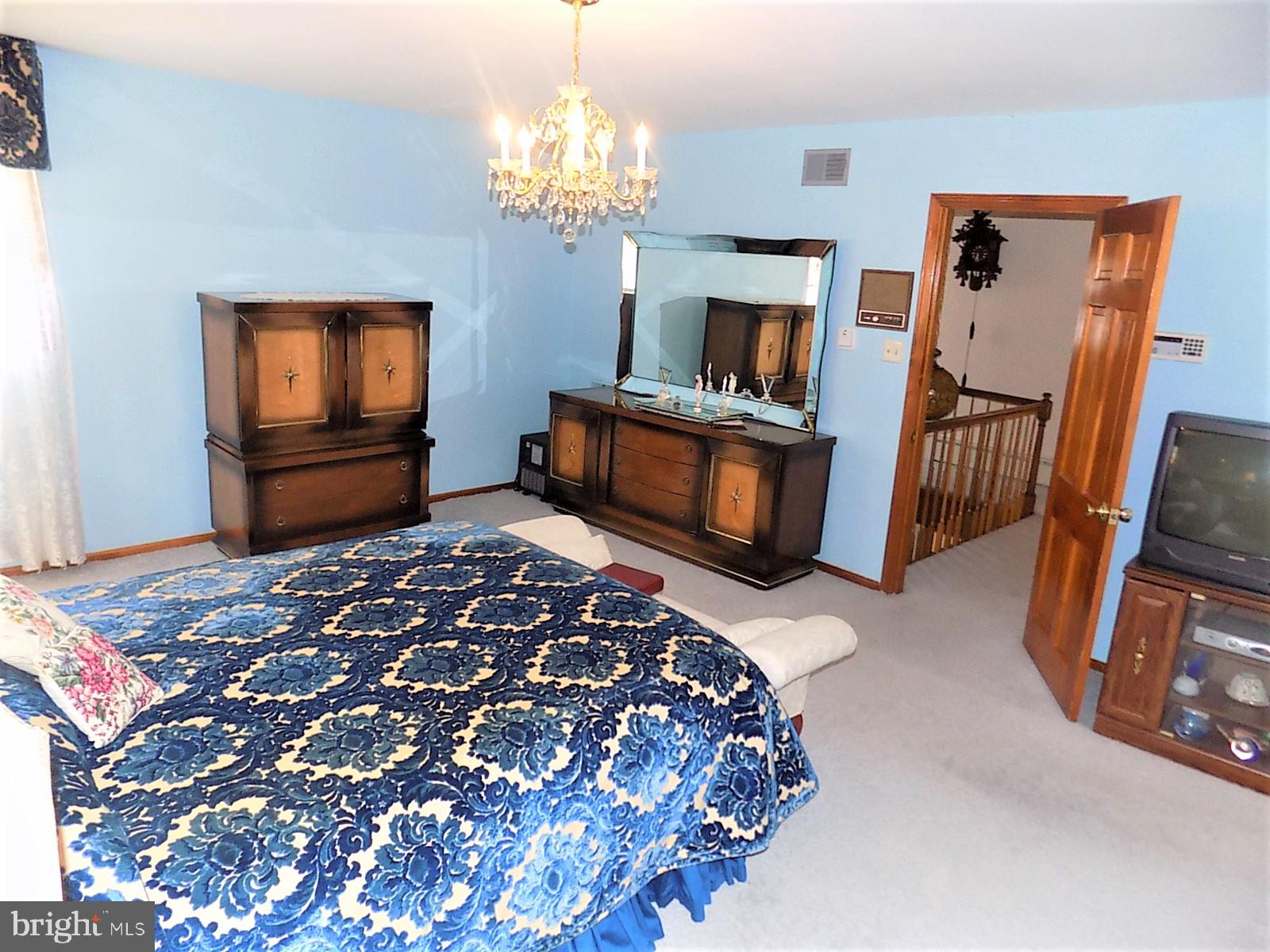 126 Walker Road Washington Crossing, PA 18977 - Photo 32 of 44 Master Bedroom