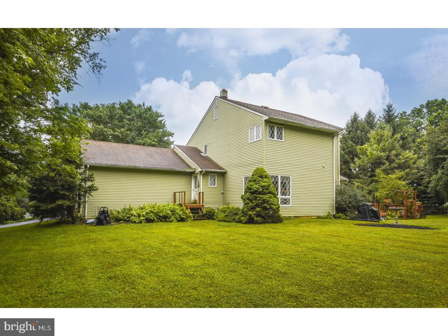 126 Walker Road Washington Crossing, PA 18977 - Photo 40 of 44 Exterior Back