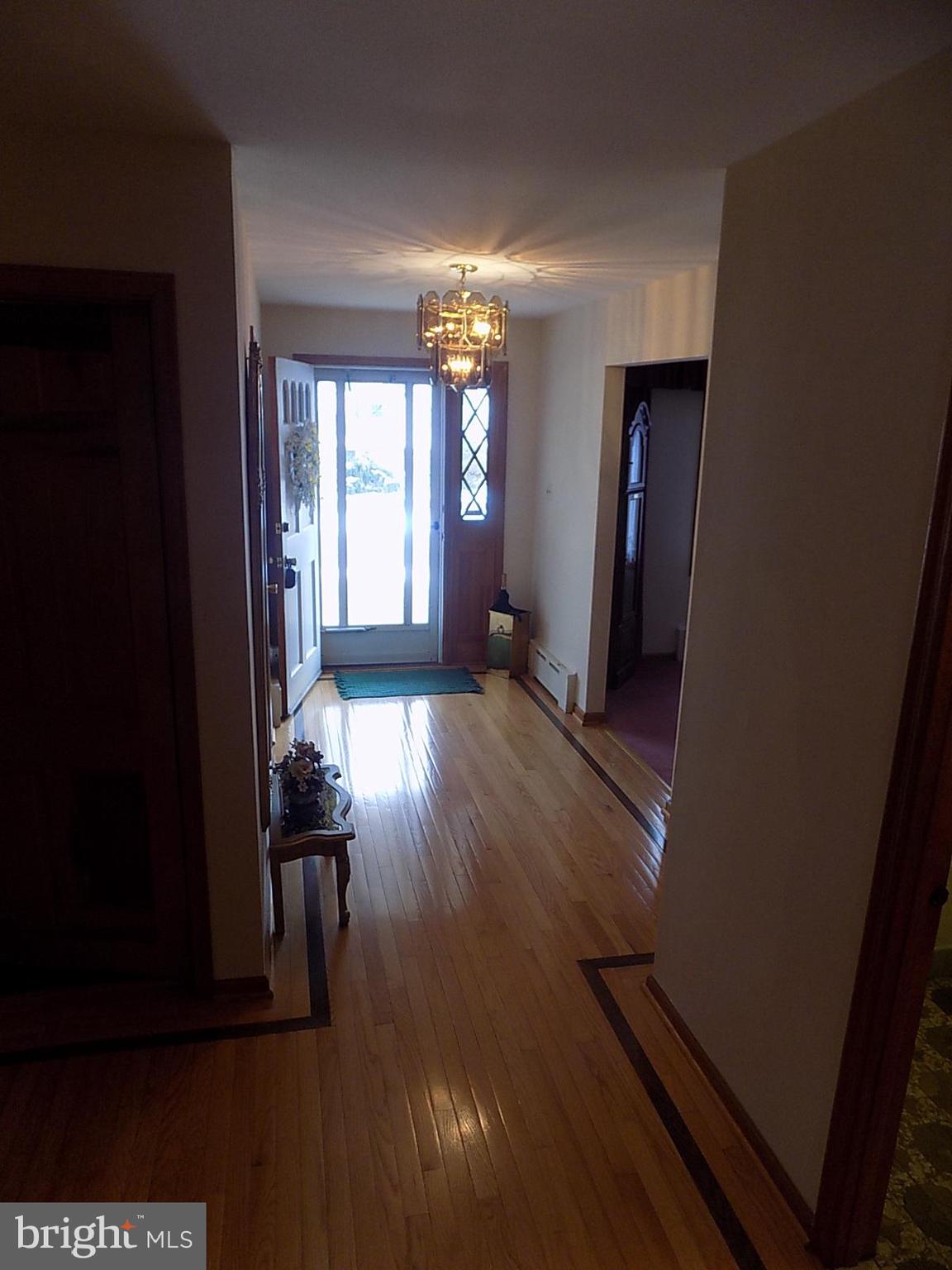 126 Walker Road Washington Crossing, PA 18977 - Photo 10 of 44 Entry Hall