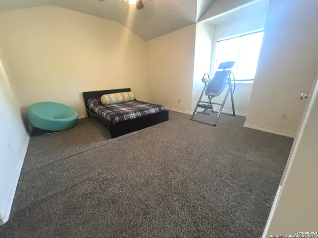 $2,690 | 610 Renoir, San Antonio, TX 78258