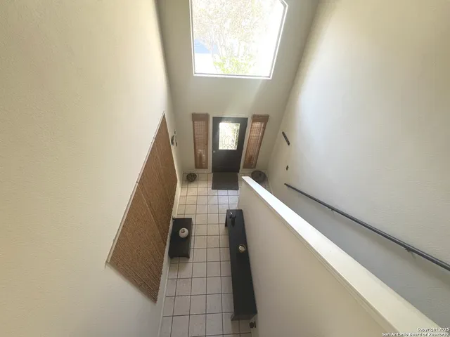 $2,690 | 610 Renoir, San Antonio, TX 78258