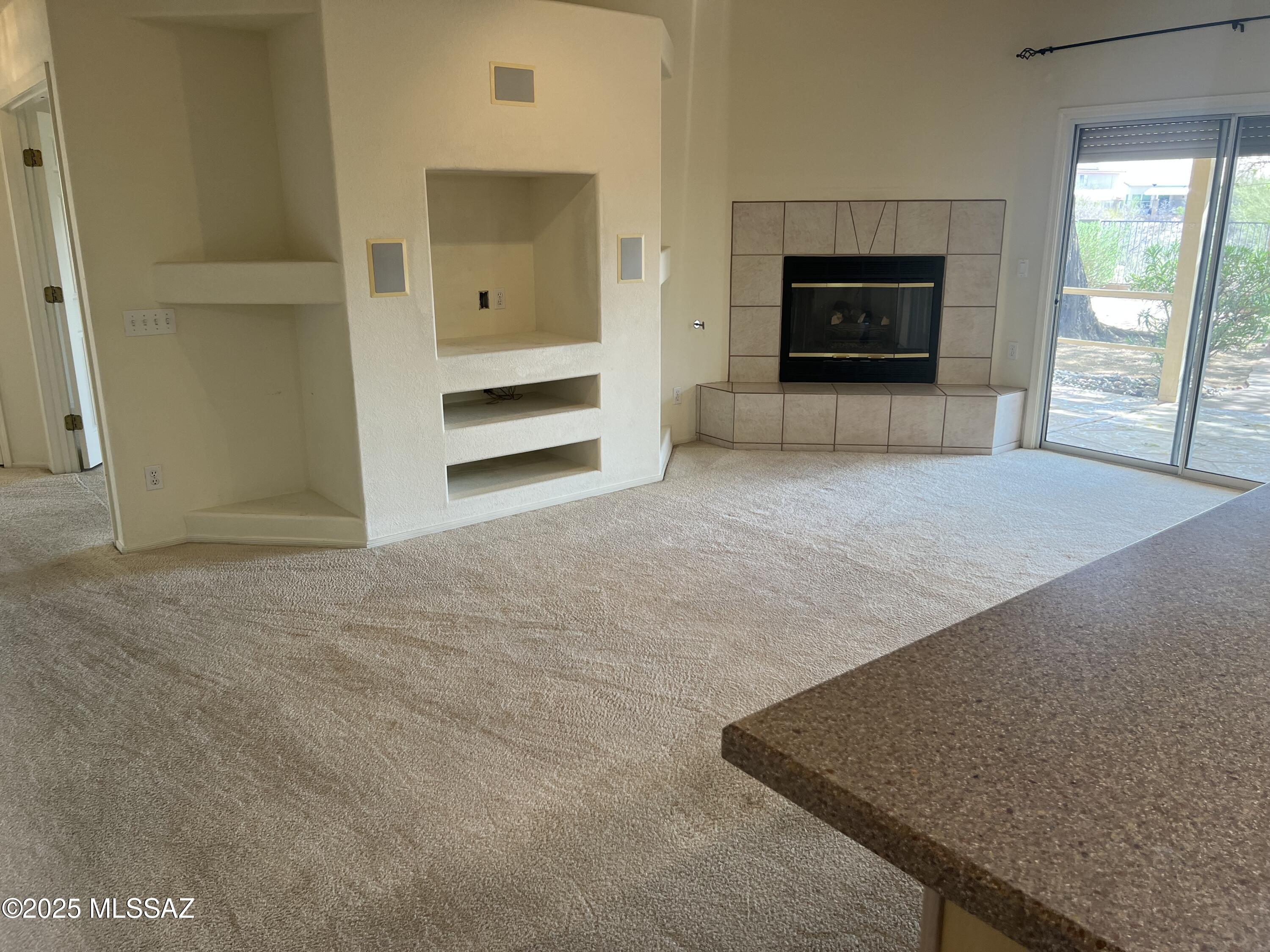 907 South Smokey Mountains Road Tucson, AZ 85748 - Photo 5 of 27 Gallery Image 5