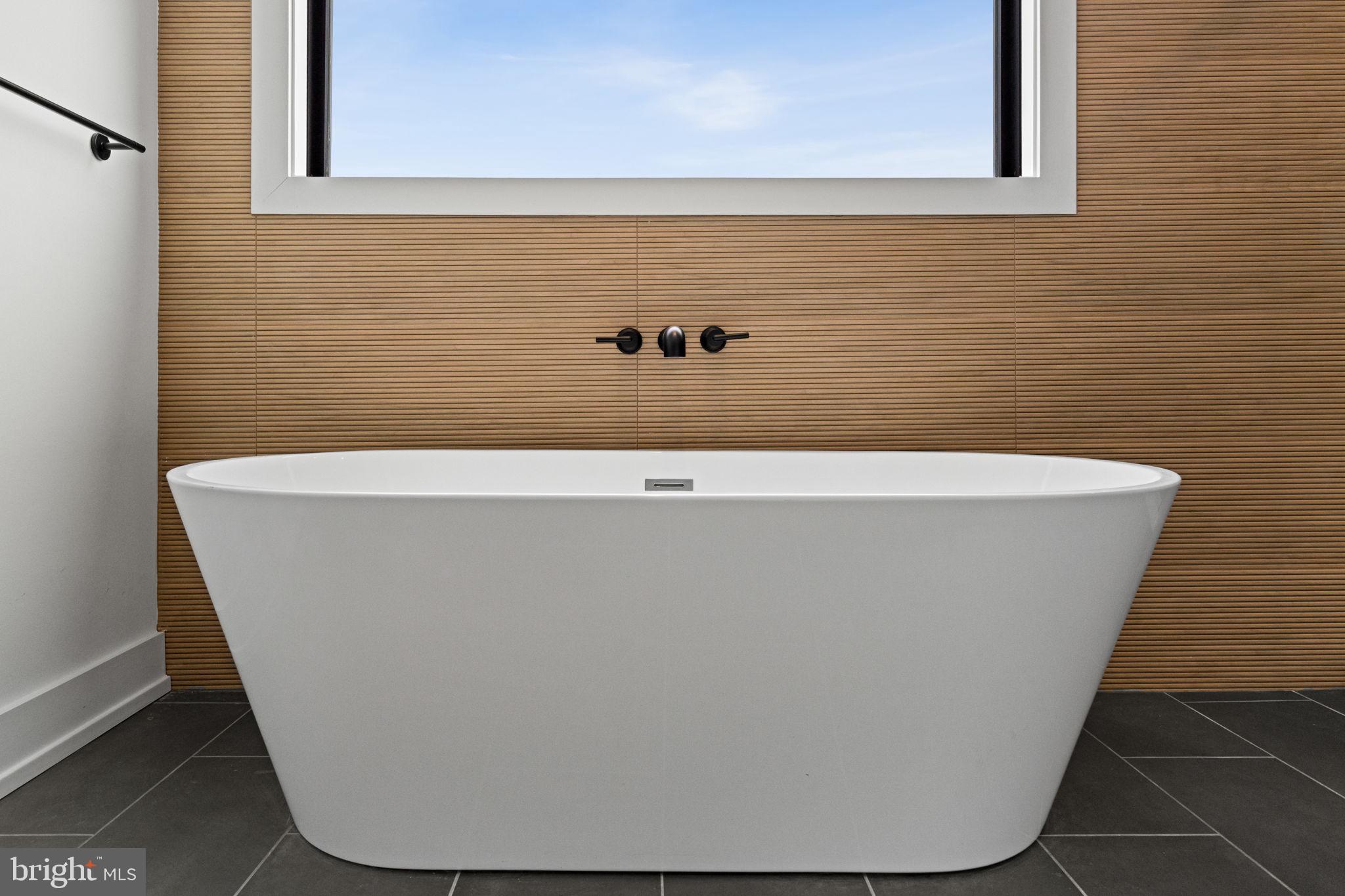 706 Latona Street, Unit G Philadelphia, PA 19147 - Photo 13 of 25