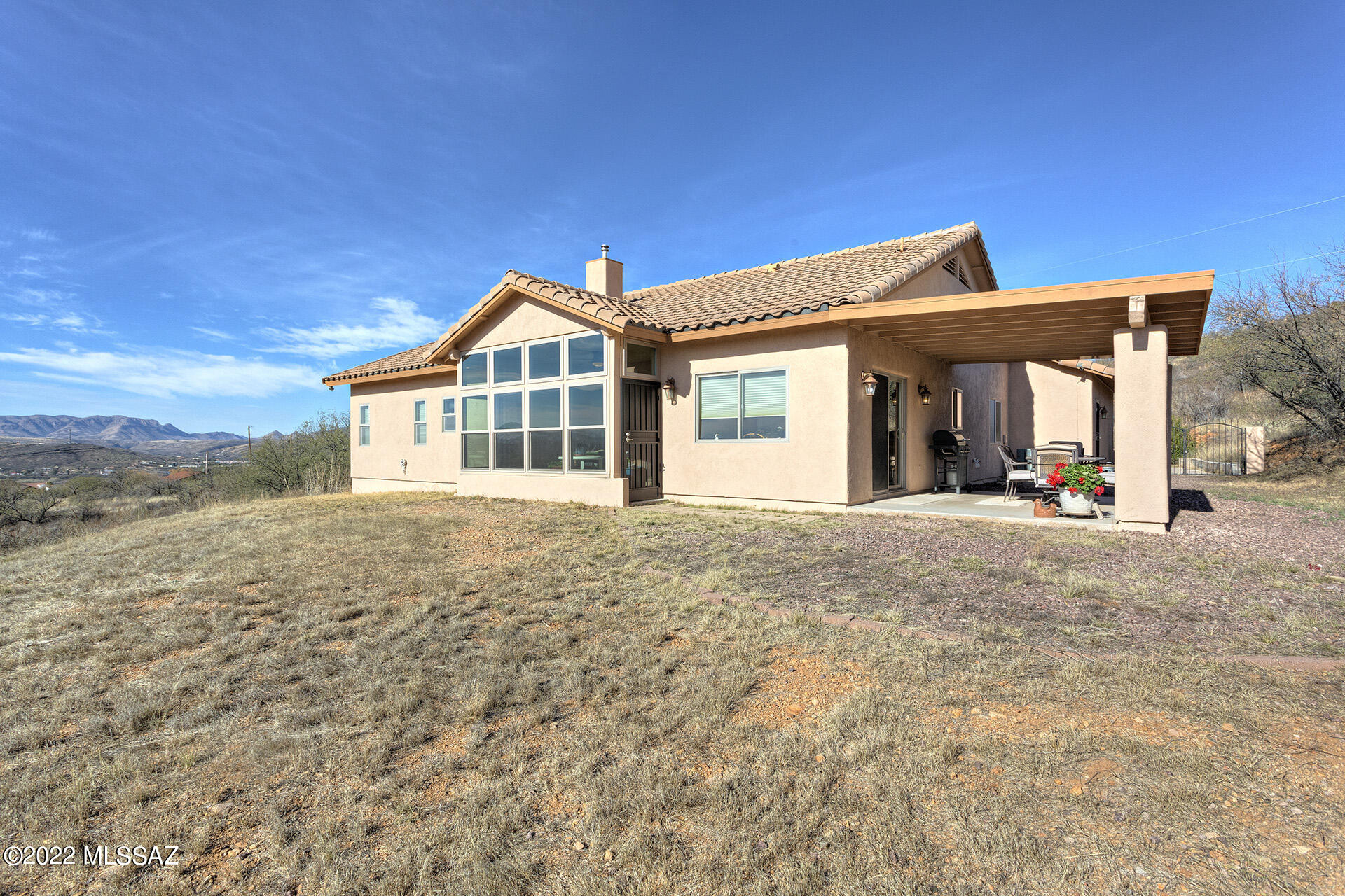 332 Circulo Cerro Rio Rico, AZ 85648 - Photo 6 of 37