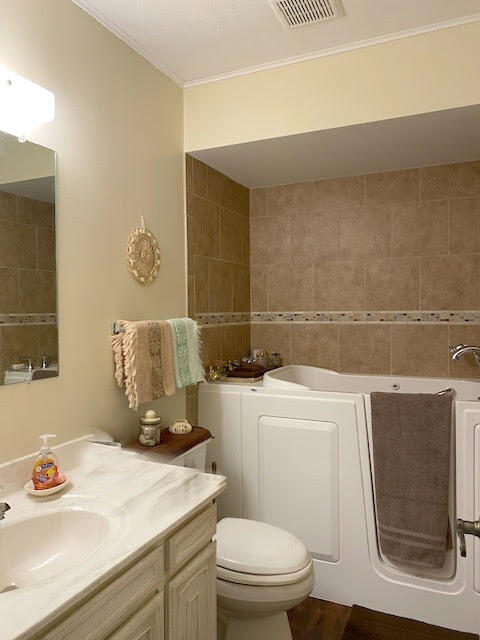 151 Riverside Drive Cheboygan, MI 49721 - Photo 13 of 16 Gallery Image 13