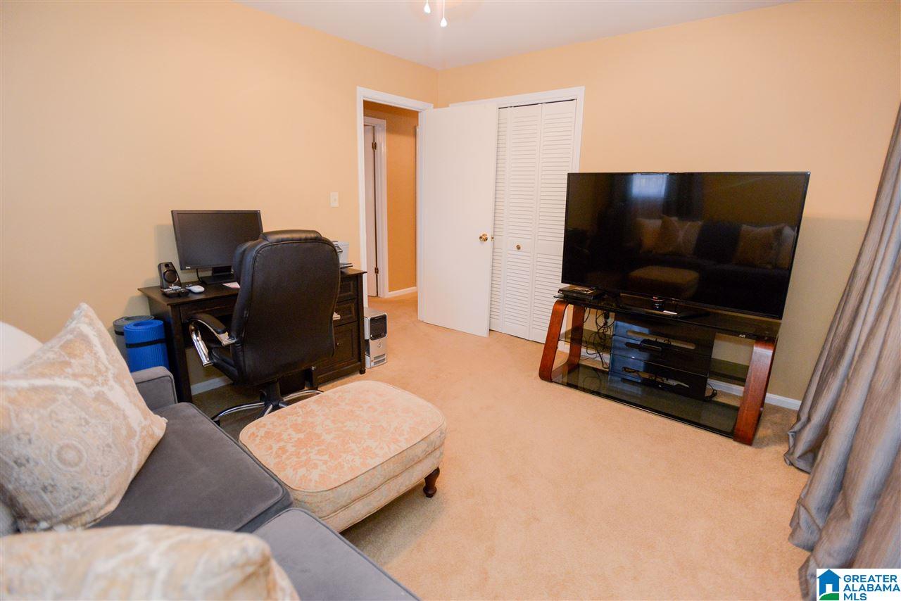 1233 Old Oak Road Birmingham, AL 35235 - Photo 28 of 44