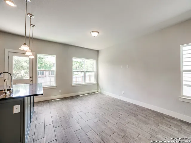 $2,150 | 16011 Babcock Road, Unit 12, San Antonio, TX 78255