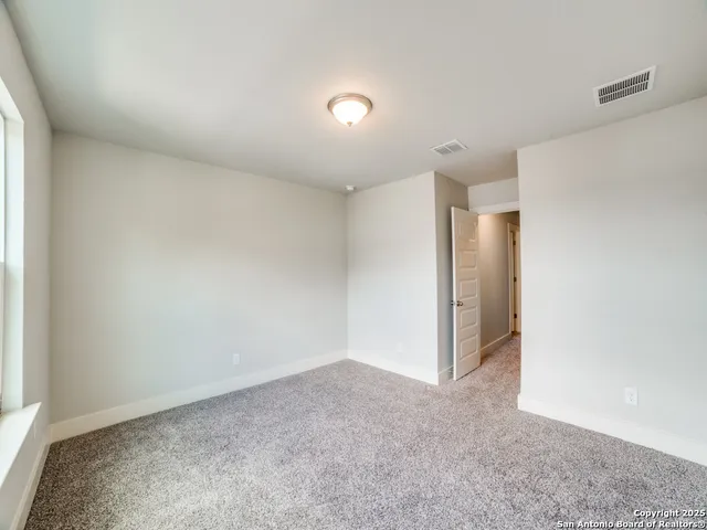 $2,150 | 16011 Babcock Road, Unit 12, San Antonio, TX 78255