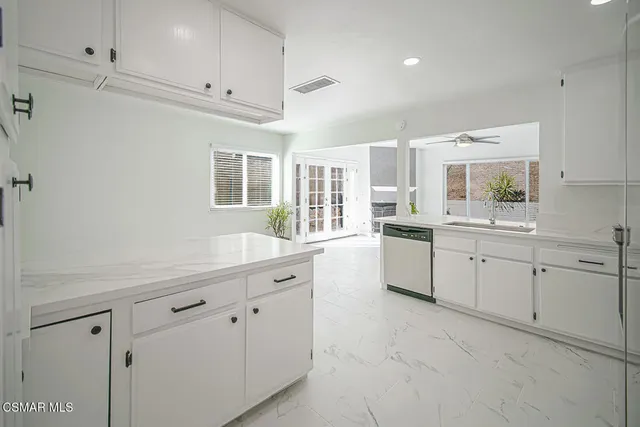 $845,000 | 22949 Sycamore Creek Drive, Valencia, CA 91354