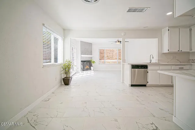 $845,000 | 22949 Sycamore Creek Drive, Valencia, CA 91354