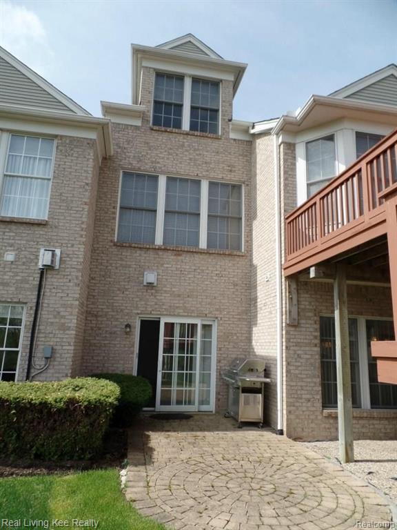 5179 Belmonte Drive, Unit 50 Rochester, MI 48306 - Photo 5 of 58