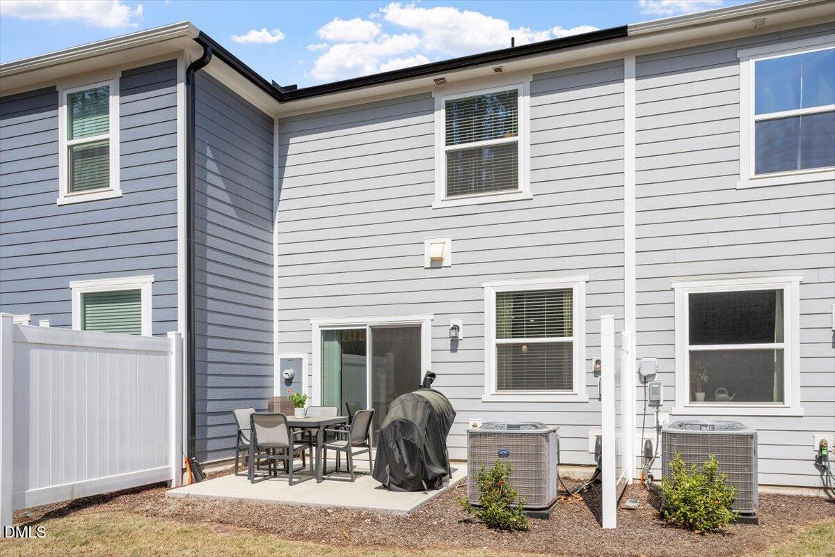 2113 Rockface Way Durham, NC 27703 - Photo 25 of 27 Rockface Way