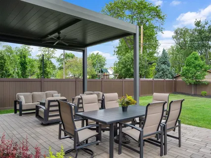 $2,049,900 | 275 East 3rd Street, Elmhurst, IL 60126
