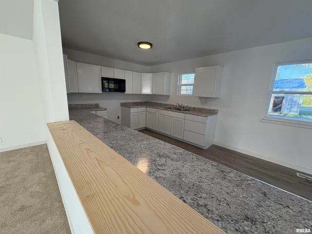 $175,000 | 3305 Selmaville Road, Salem, IL 62881