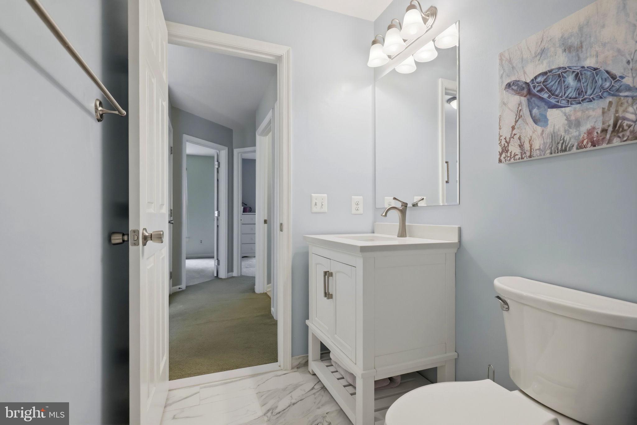 813 Duncan Place Southeast Leesburg, VA 20175 - Photo 50 of 90 Updated Secondary Full Bathroom