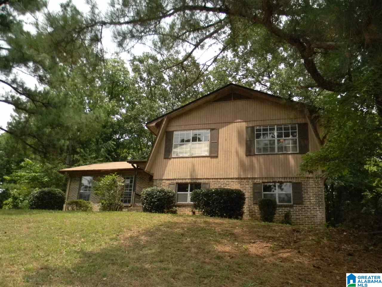 324 Foxglen Road Birmingham, AL 35215 - Photo 2 of 23
