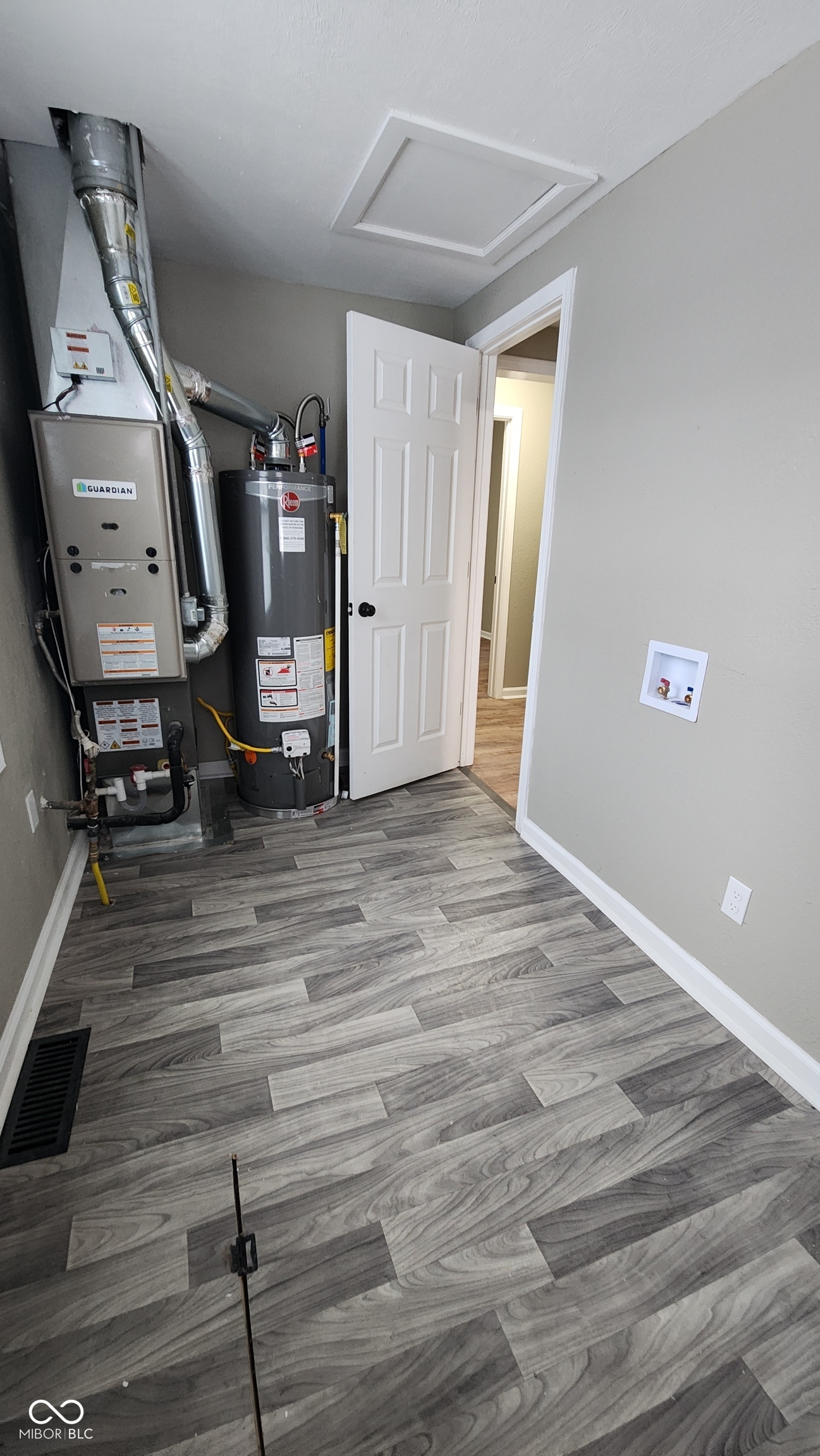 417 West Street Ladoga, IN 47954 - Photo 18 of 26