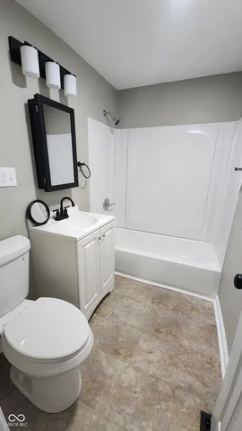 $147,999 | 417 West Street, Ladoga, IN 47954