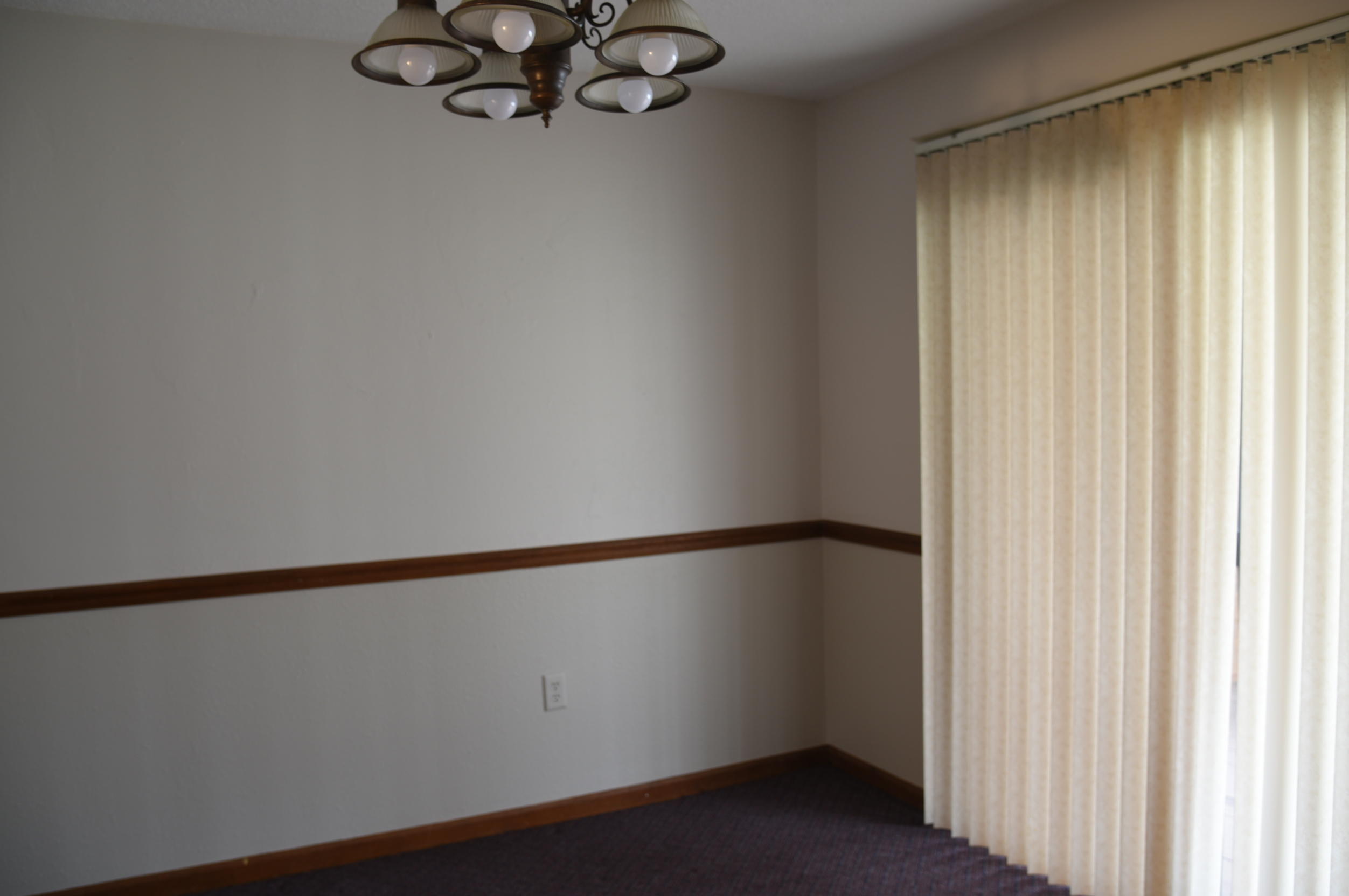 2420 Cannaday Road Northeast Roanoke, VA 24012 - Photo 10 of 34 Dining Room