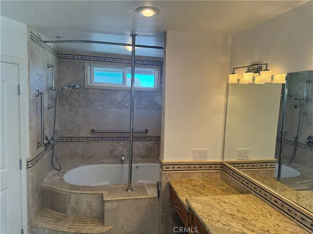 $6,995 | 21041 Shaw Lane, Huntington Beach, CA 92646