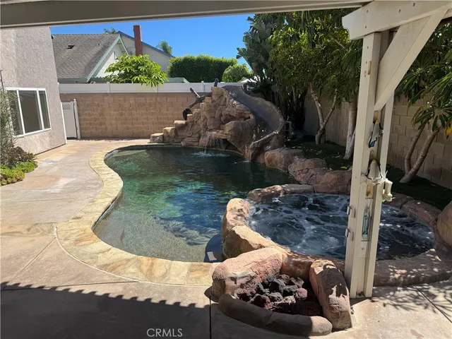 $6,995 | 21041 Shaw Lane, Huntington Beach, CA 92646