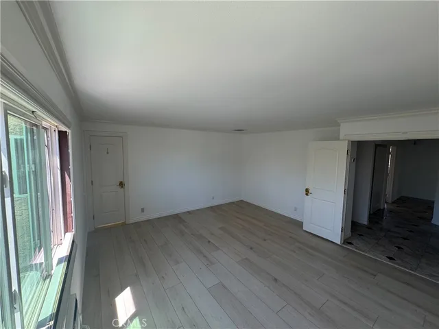 $6,995 | 21041 Shaw Lane, Huntington Beach, CA 92646