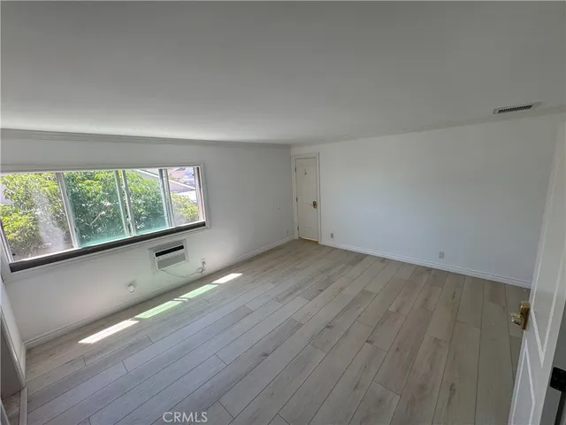 $6,995 | 21041 Shaw Lane, Huntington Beach, CA 92646