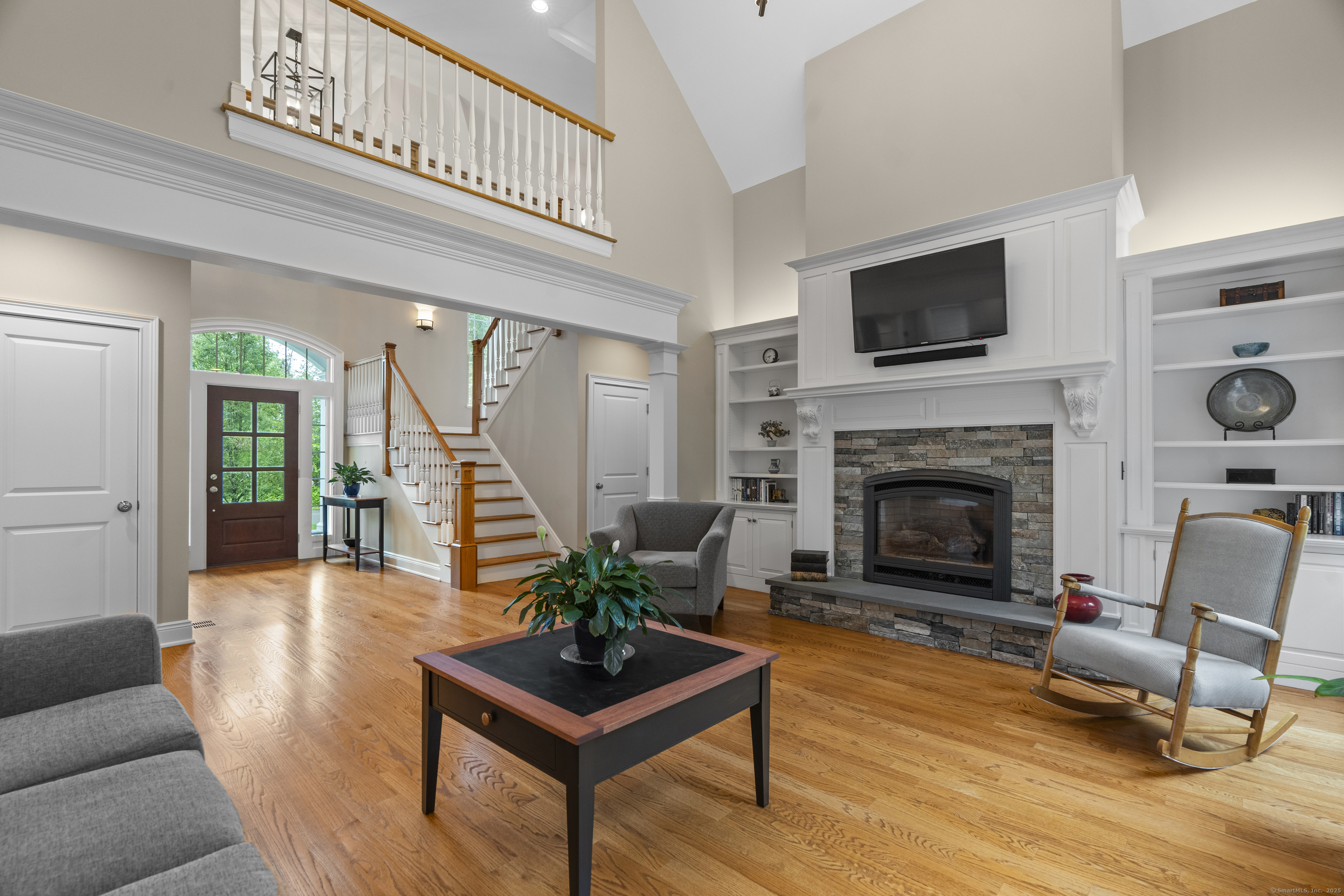 301 Fox Hopyard Road East Haddam, CT 06423 - Photo 8 of 40