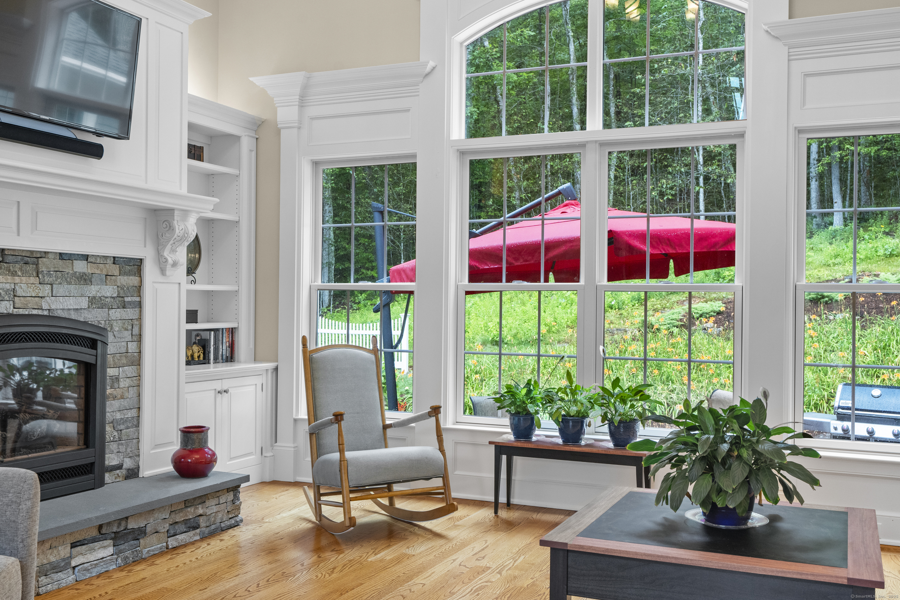 301 Fox Hopyard Road East Haddam, CT 06423 - Photo 10 of 40