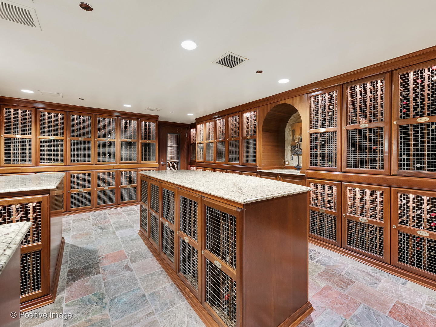 25 East Superior Street, Unit 702 Chicago, IL 60611 - Photo 19 of 19