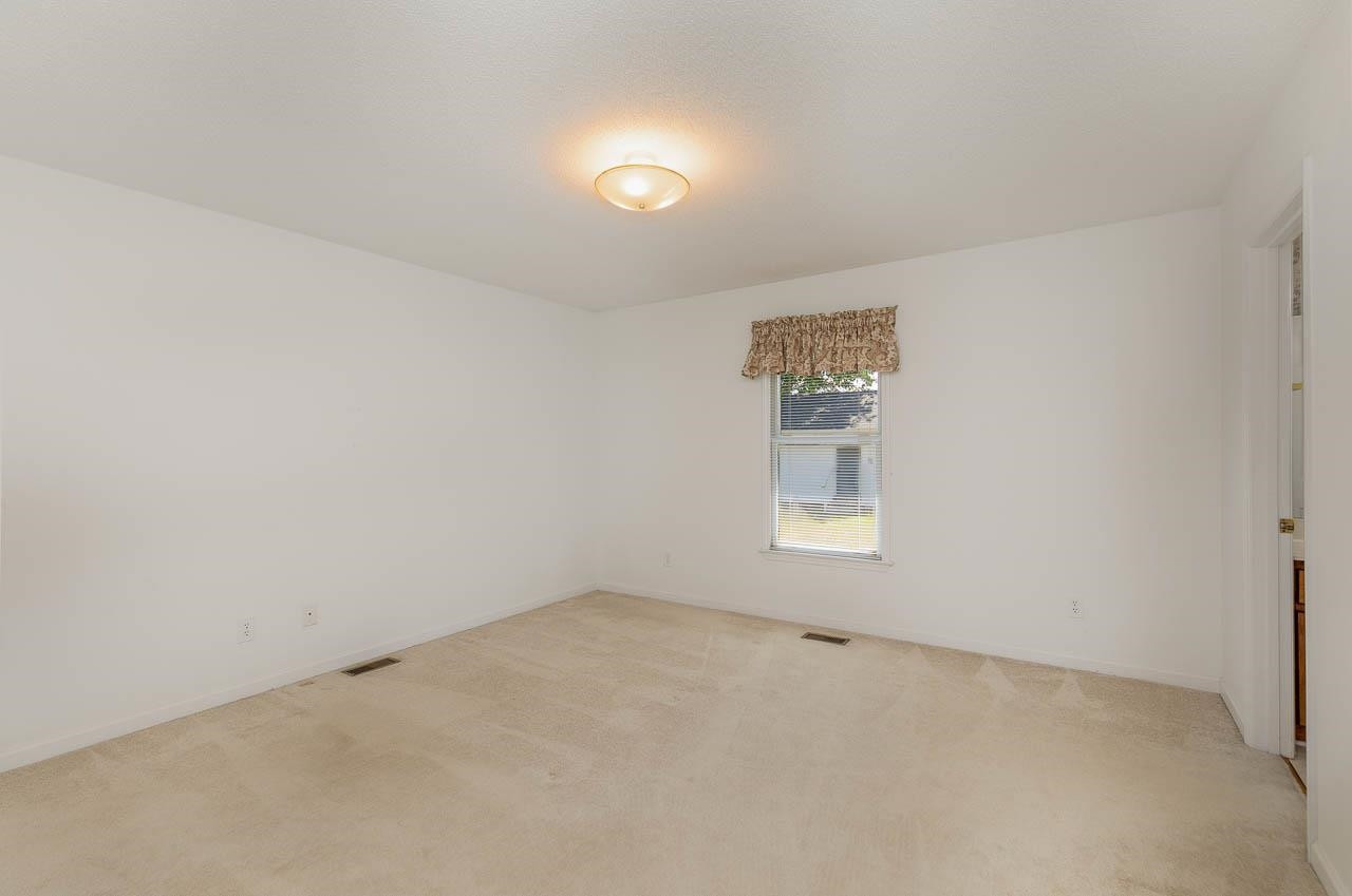 475 Quail Road Smithfield, NC 27577 - Photo 12 of 24 Second Bedroom