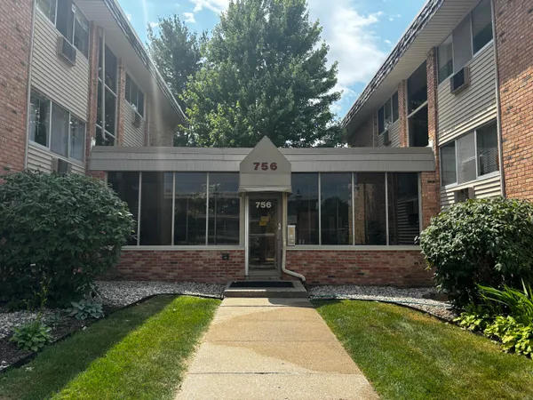 $1,100 | 756 West Kilgore Road, Unit 304, Kalamazoo, MI 49008