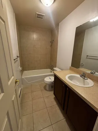 $1,100 | 756 West Kilgore Road, Unit 304, Kalamazoo, MI 49008