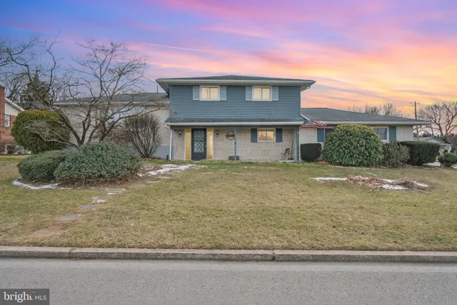 $349,700 | 235 Circle Drive, Catasauqua, PA 18032