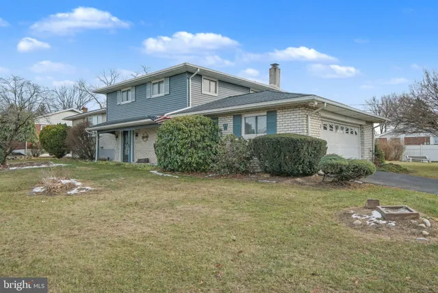 $349,700 | 235 Circle Drive, Catasauqua, PA 18032