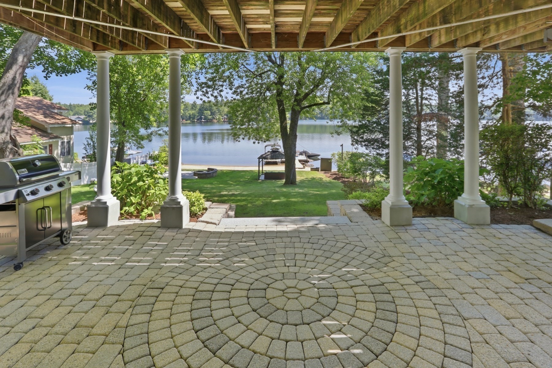89 Dunstable Road Westford, MA 01886 - Photo 5 of 39 Gallery Image 5