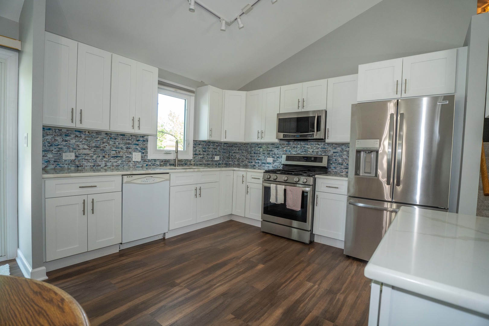 16409 Winding Creek Road Plainfield, IL 60586 - Photo 8 of 21