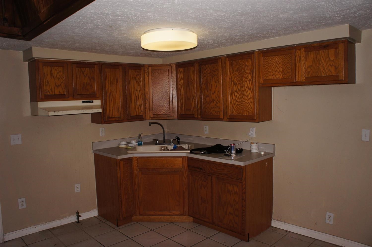 4111 East Goodwin Street Demotte, IN 46310 - Photo 3 of 10 1500x996