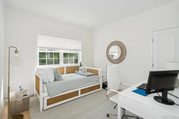 $22,000 | 35 Hollow Lane, Westhampton, NY 11977