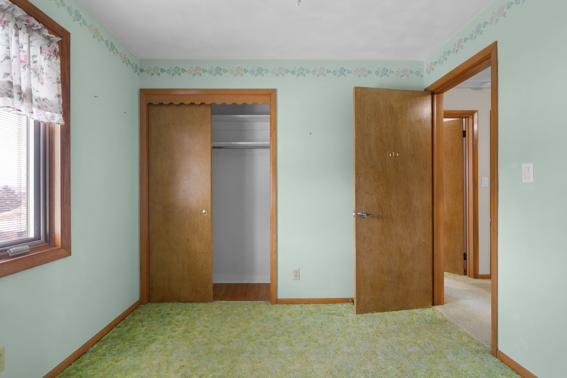 501 Colgate Street Vestal, NY 13850 - Photo 12 of 32