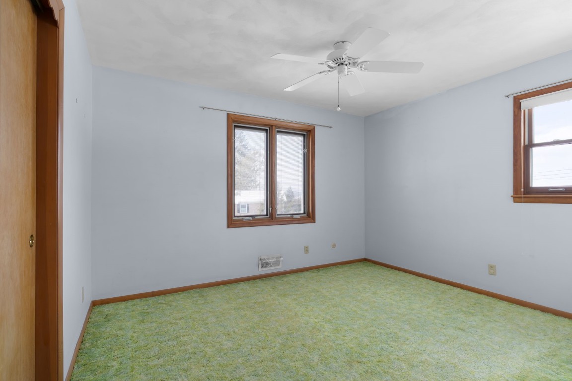 501 Colgate Street Vestal, NY 13850 - Photo 14 of 32