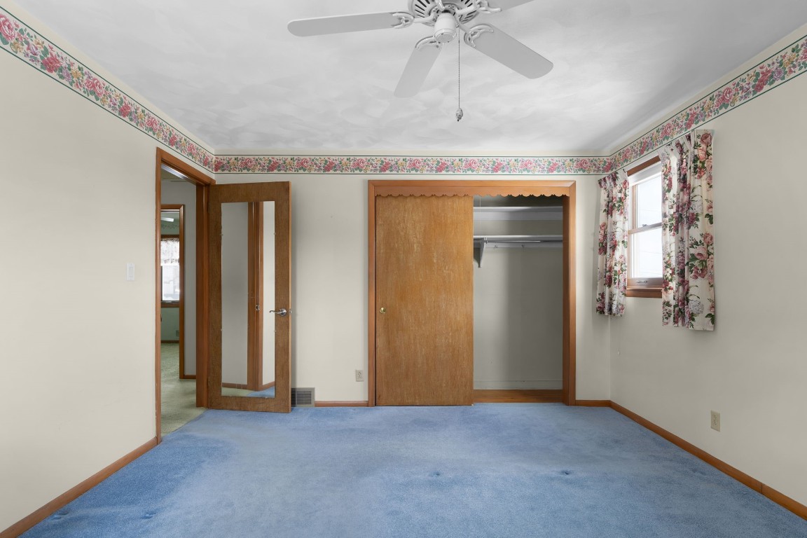 501 Colgate Street Vestal, NY 13850 - Photo 18 of 32