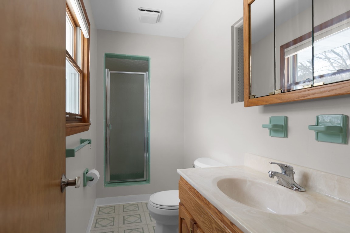 501 Colgate Street Vestal, NY 13850 - Photo 20 of 32