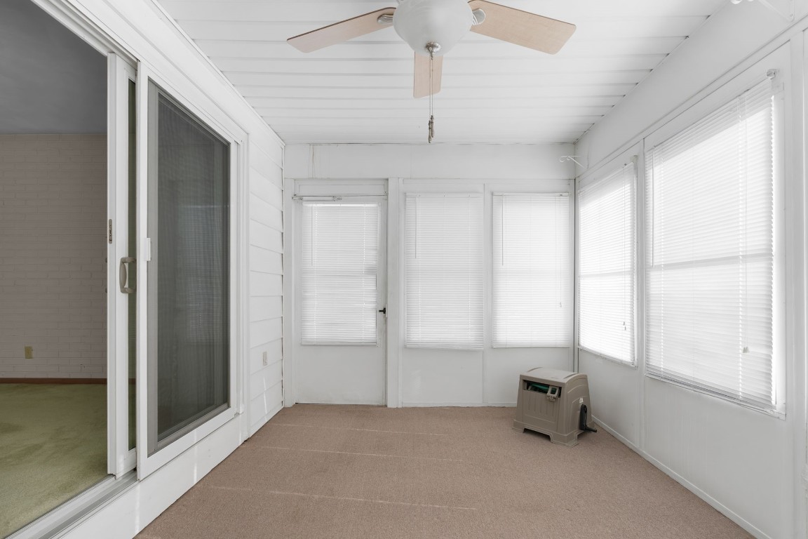 501 Colgate Street Vestal, NY 13850 - Photo 8 of 32